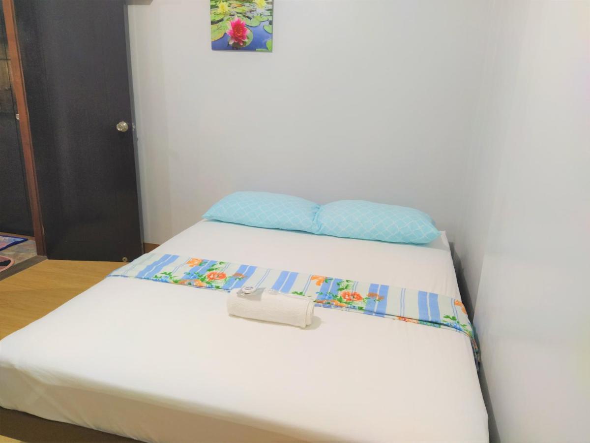 Jb Valdres Apartment Manila Bagian luar foto