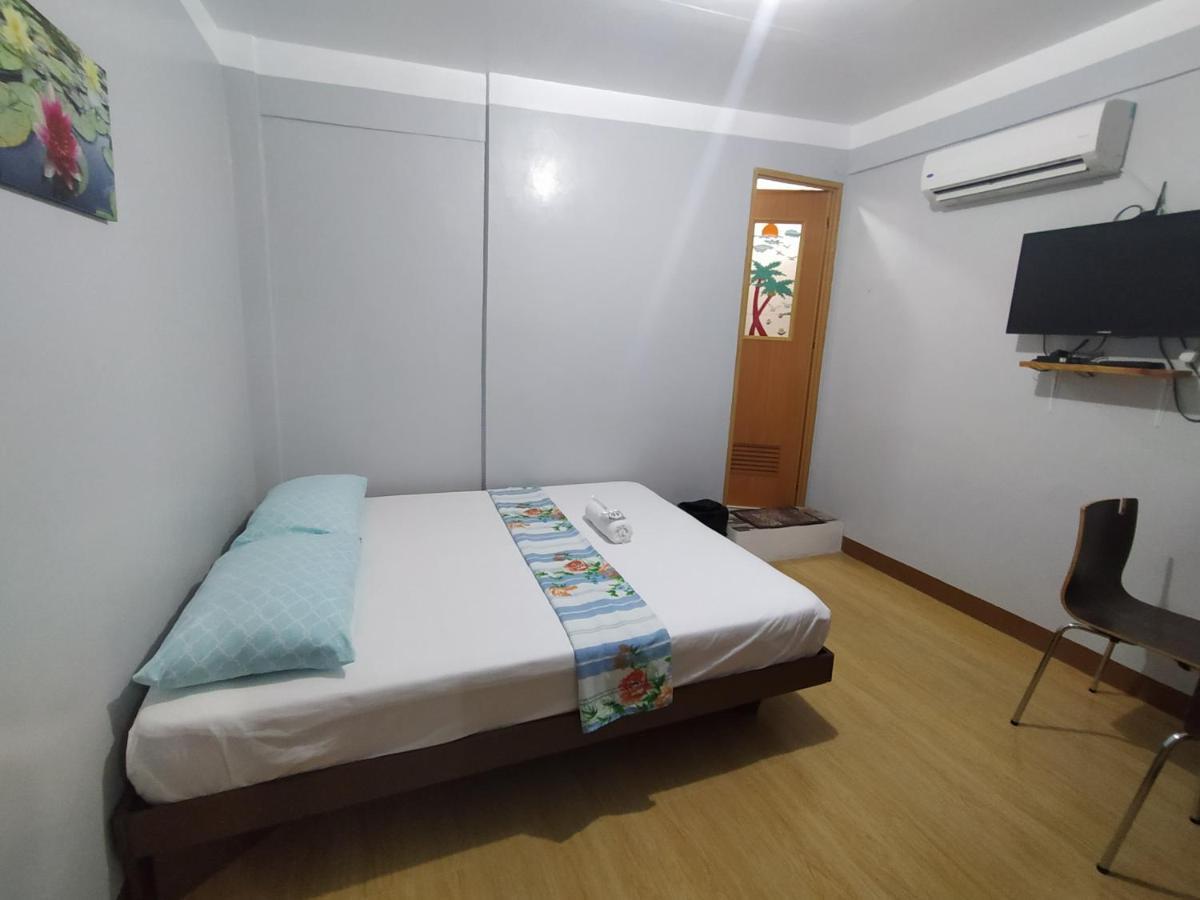 Jb Valdres Apartment Manila Bagian luar foto