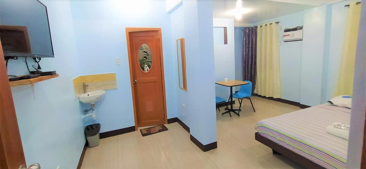 Jb Valdres Apartment Manila Bagian luar foto